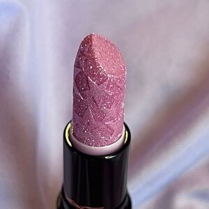 MAC Cosmetics - Kissing Stars Kiss Of Stars Lipstick (RARE, LE & DISCONTINUED)